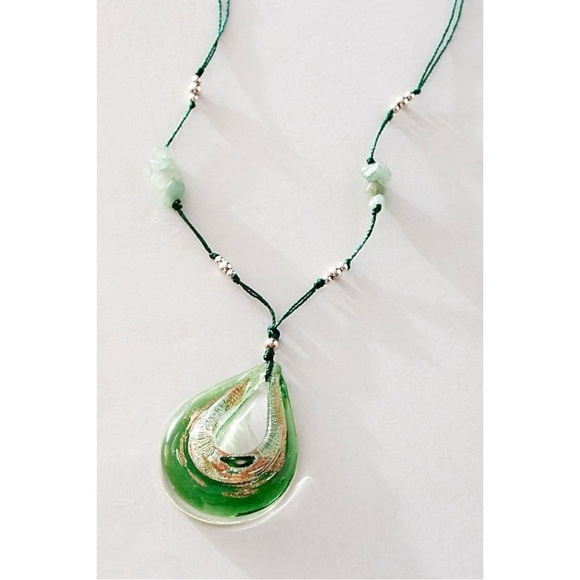 Free People Get Lost Cord Pendant Necklace in Green Gold NEW Bohemian Choker - Picture 9 of 10